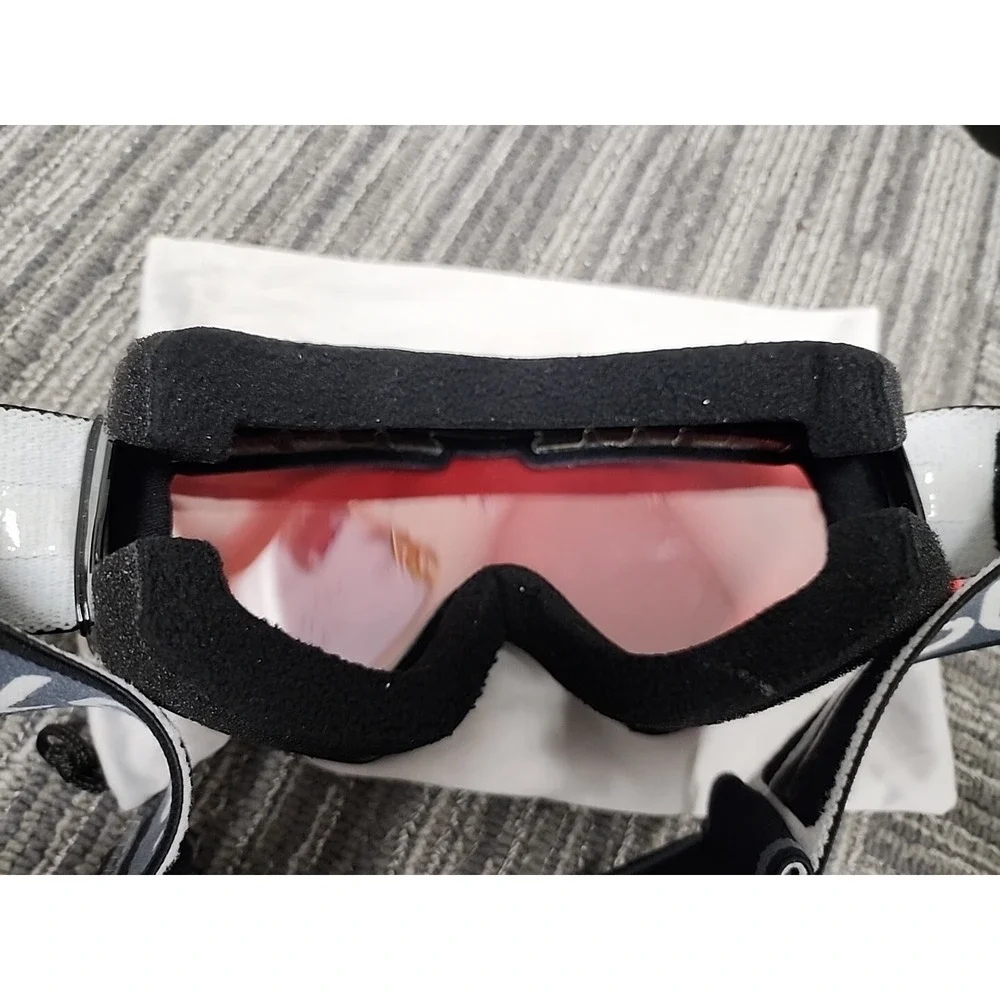 BOLLE GOGGLES Black Frames Mirrored Red Lenses‎ Ski/Board Adjustable Strap